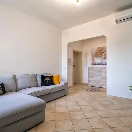 Sardinia Re - Emerald House Sassari